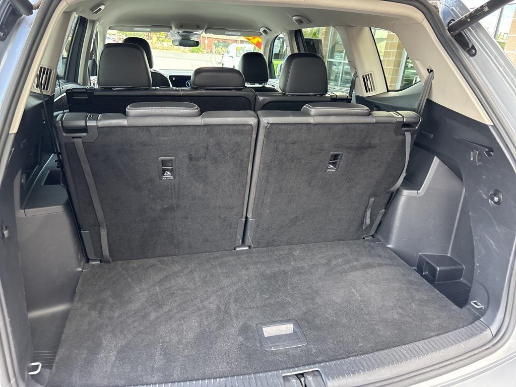 used 2024 Volkswagen Atlas car, priced at $30,995