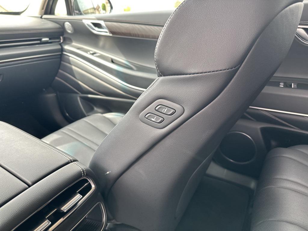 used 2024 Genesis GV80 car, priced at $42,995