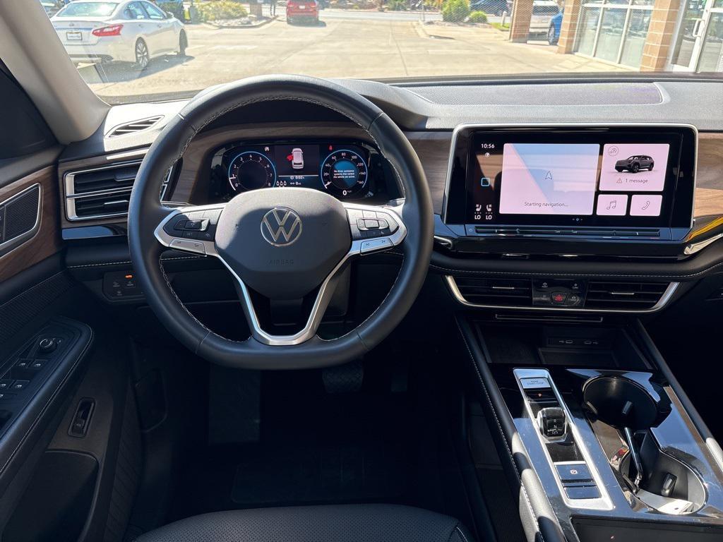 used 2024 Volkswagen Atlas car, priced at $29,995