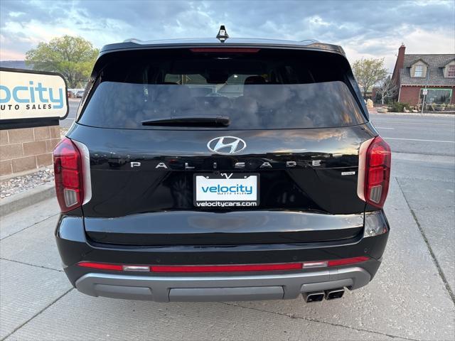 used 2024 Hyundai Palisade car, priced at $34,995