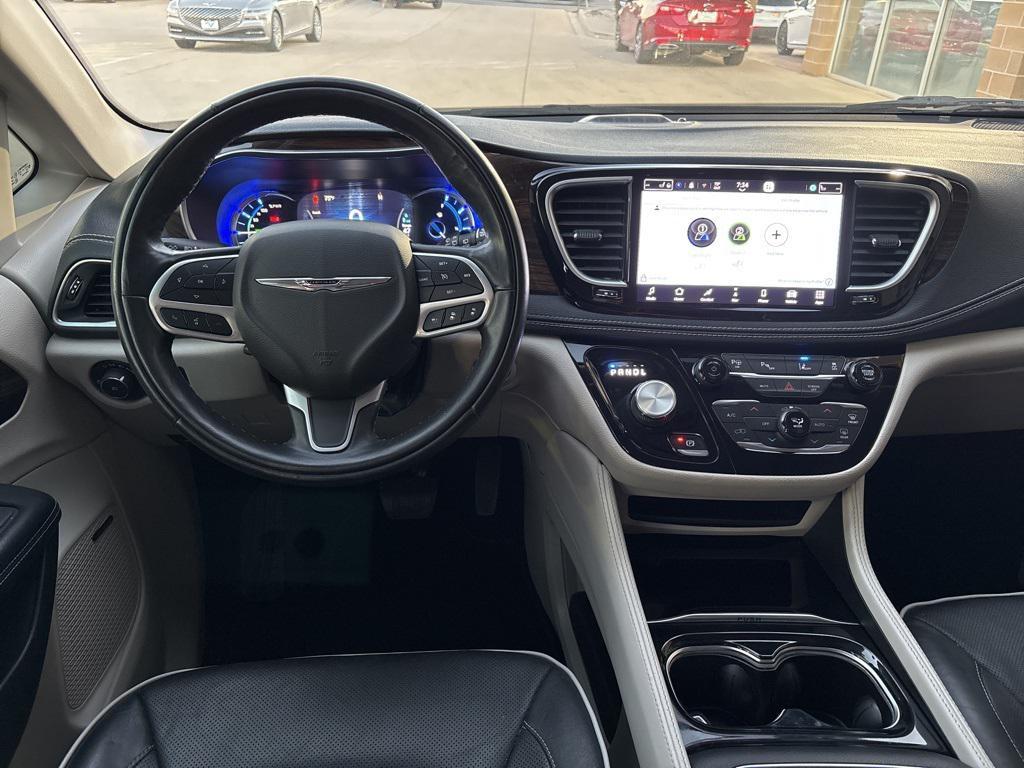 used 2022 Chrysler Pacifica Hybrid car, priced at $22,995