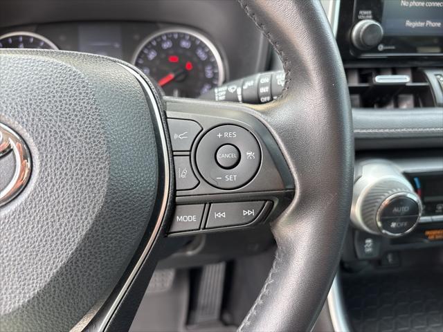 used 2020 Toyota RAV4 car, priced at $25,995
