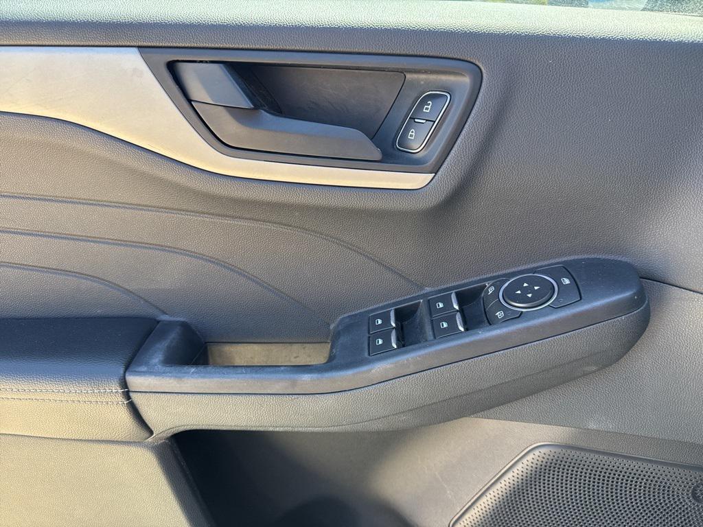 used 2022 Ford Escape car, priced at $17,995