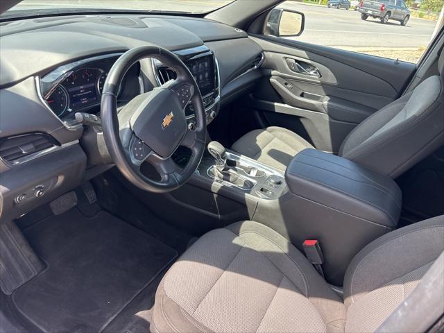 used 2023 Chevrolet Traverse car, priced at $26,995
