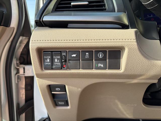 used 2022 Honda Odyssey car, priced at $35,995