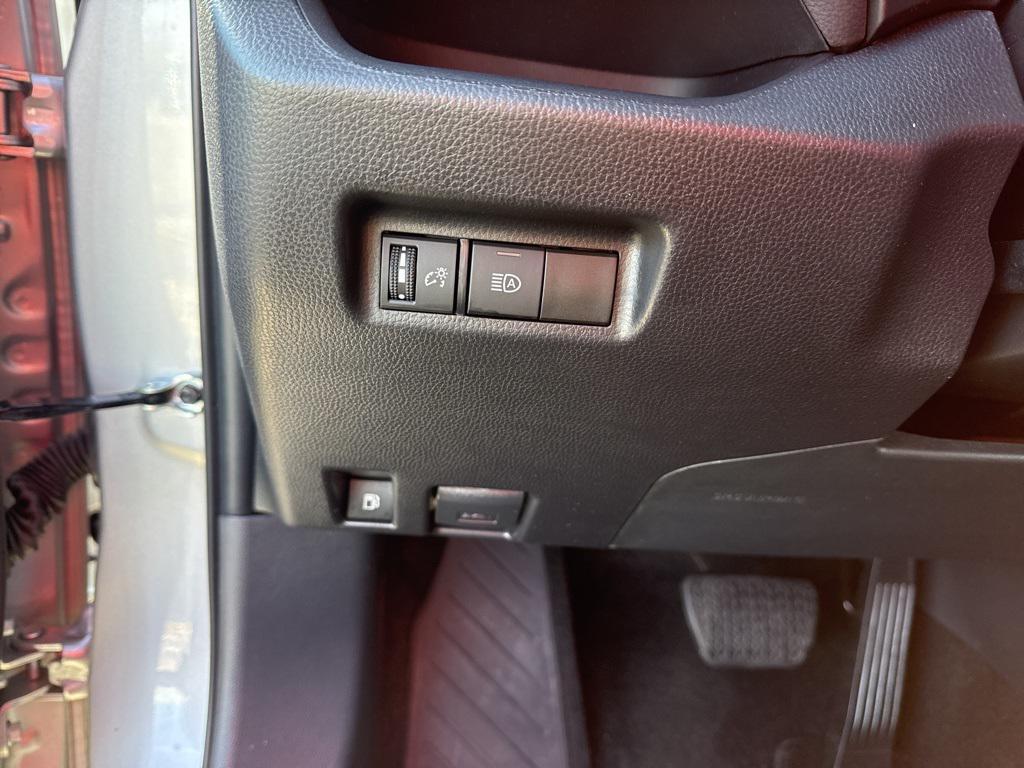 used 2025 Toyota RAV4 Hybrid car, priced at $33,995