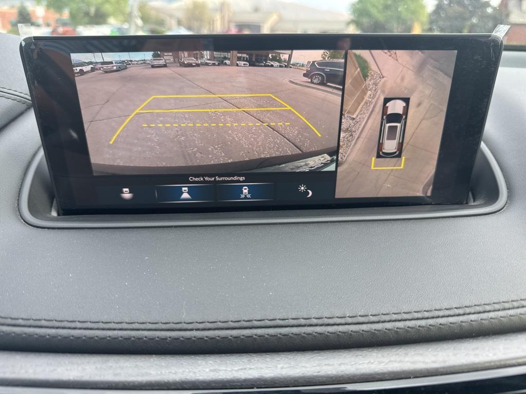 used 2022 Acura MDX car, priced at $40,995