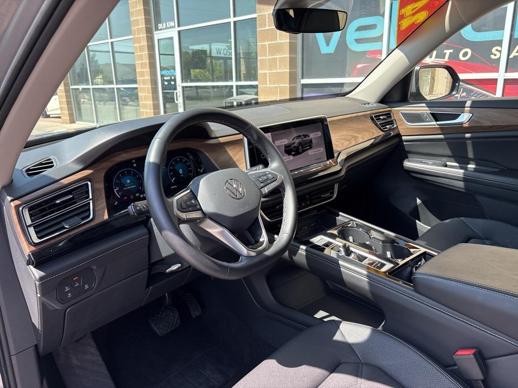 used 2024 Volkswagen Atlas car, priced at $29,995