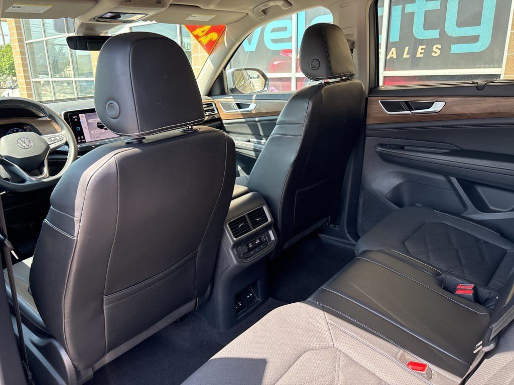 used 2024 Volkswagen Atlas car, priced at $29,995