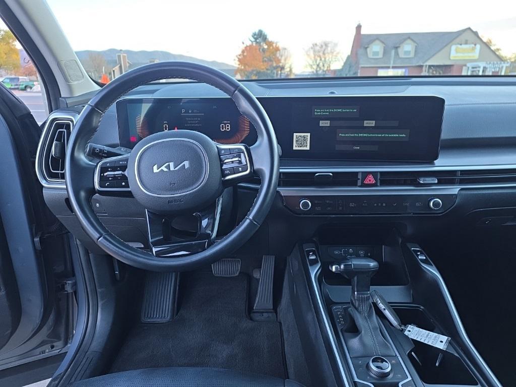 used 2024 Kia Sorento car, priced at $25,995