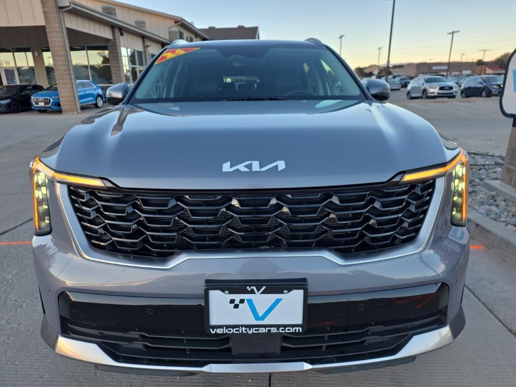 used 2024 Kia Sorento car, priced at $25,995