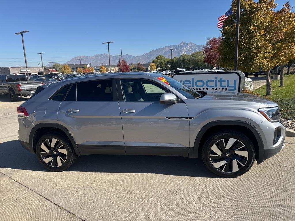 used 2024 Volkswagen Atlas Cross Sport car, priced at $28,995