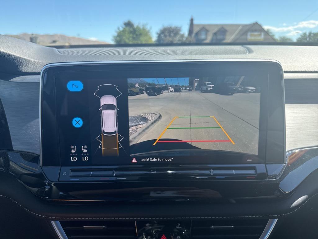 used 2024 Volkswagen Atlas Cross Sport car, priced at $28,995