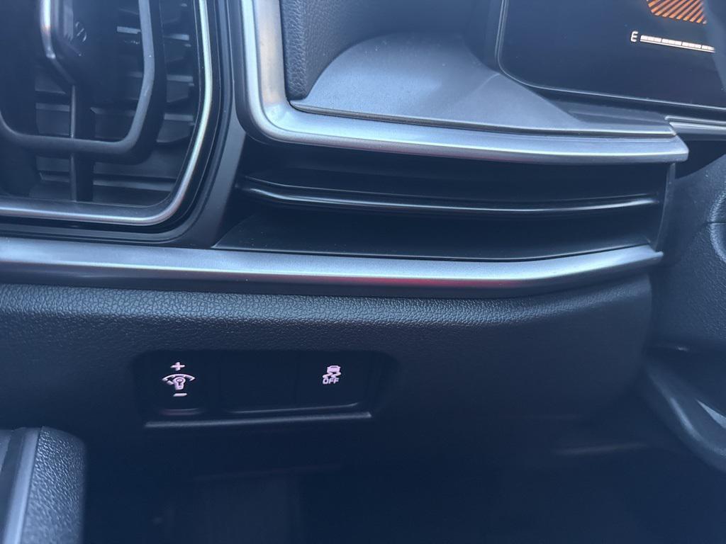 used 2024 Kia Sorento car, priced at $26,995