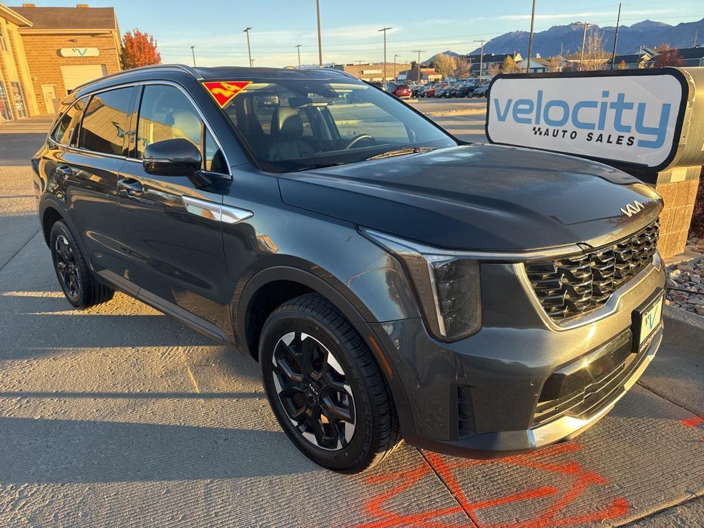 used 2024 Kia Sorento car, priced at $26,995