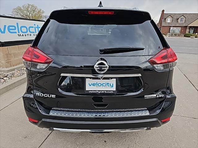 used 2020 Nissan Rogue car, priced at $18,995