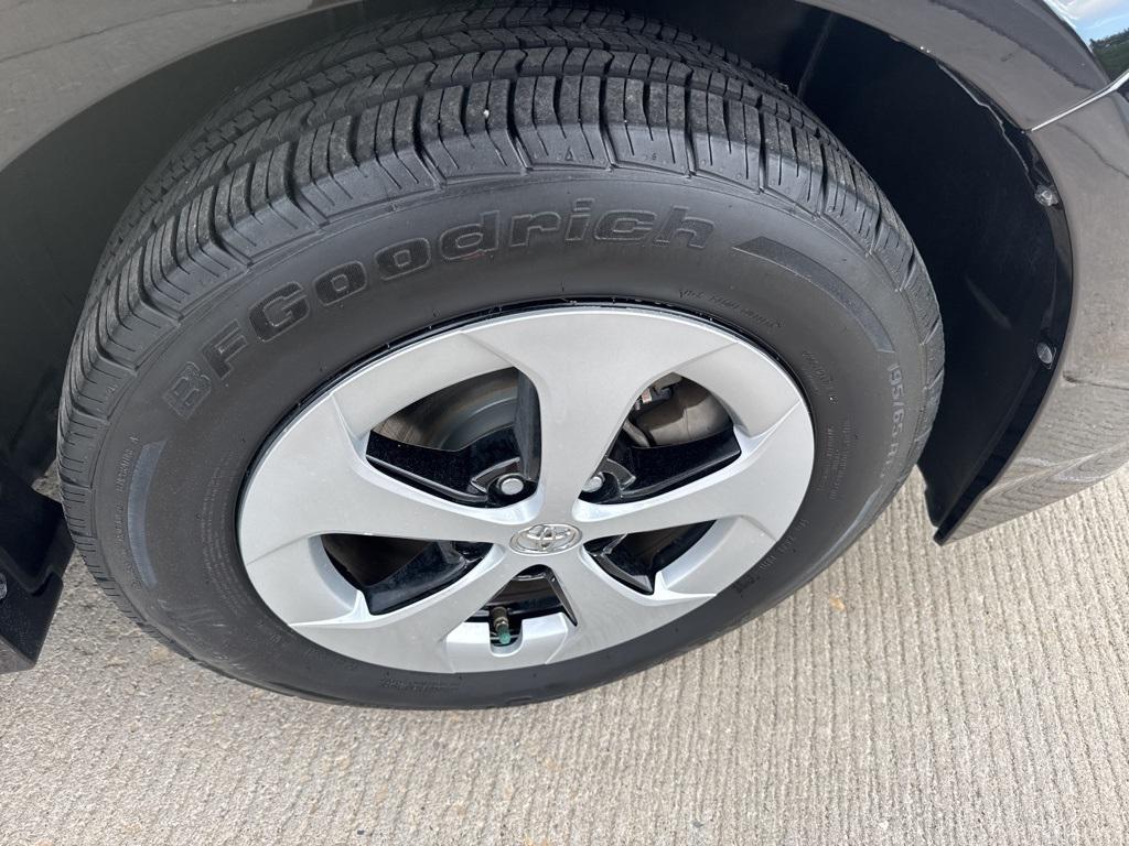 used 2015 Toyota Prius car, priced at $14,995