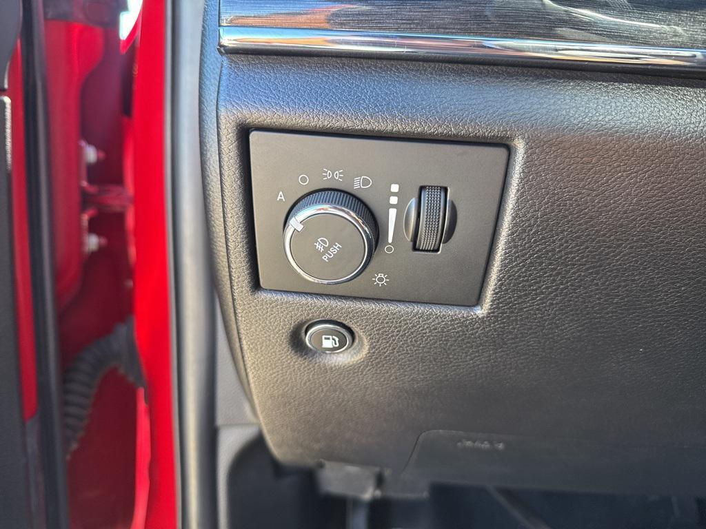 used 2020 Jeep Grand Cherokee car, priced at $21,995