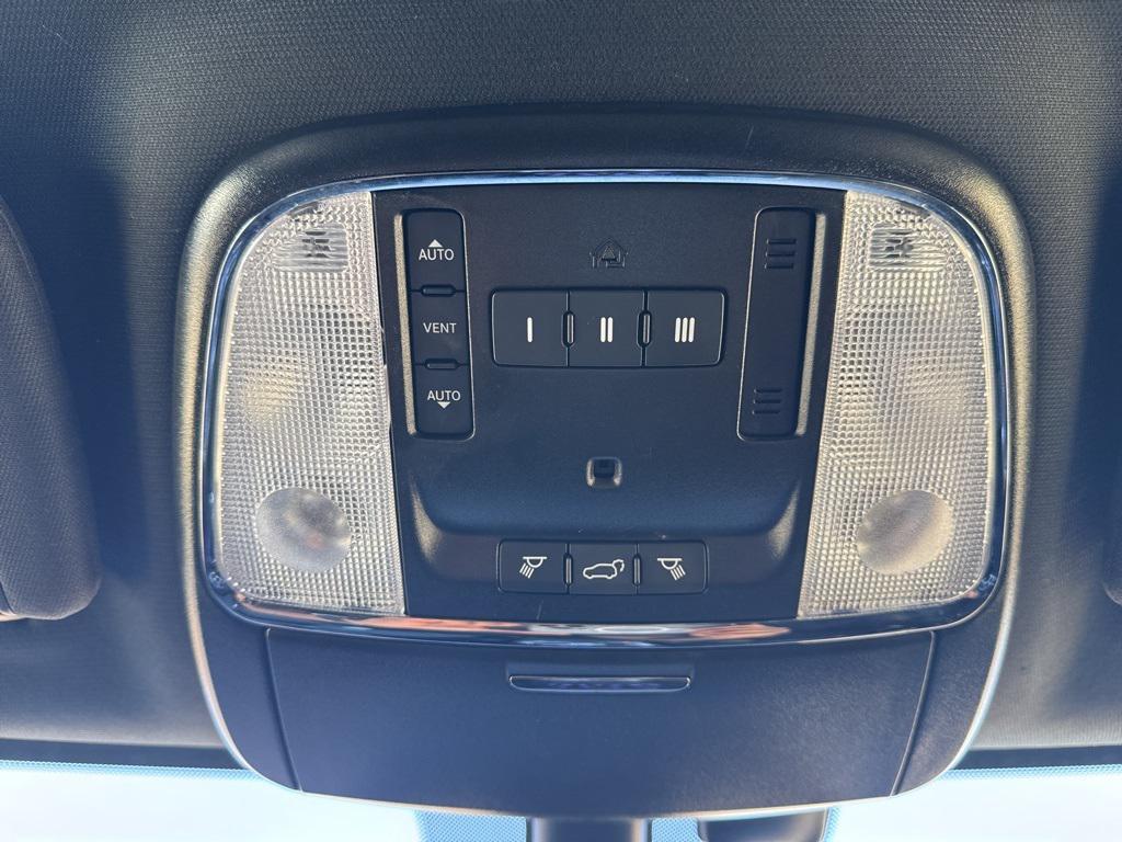 used 2020 Jeep Grand Cherokee car, priced at $21,995