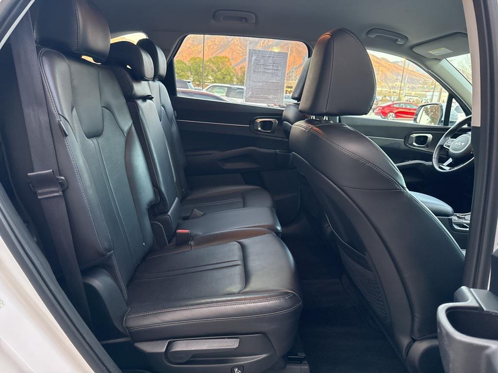 used 2024 Kia Sorento car, priced at $27,995