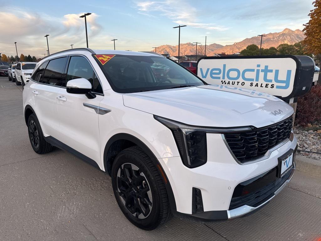 used 2024 Kia Sorento car, priced at $27,995