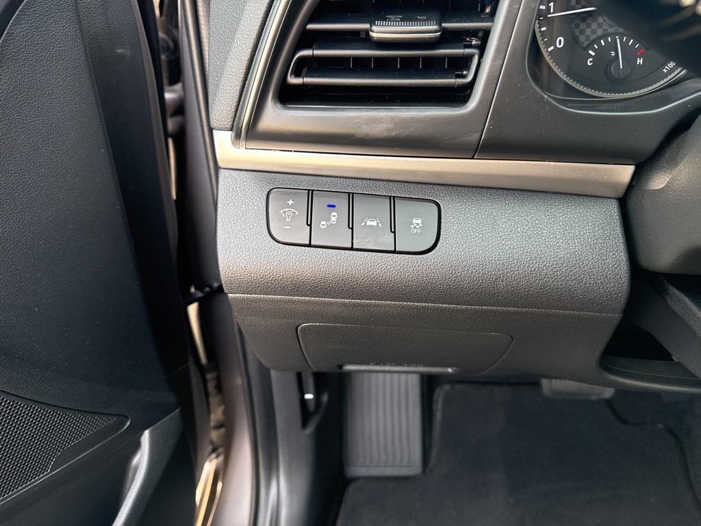 used 2020 Hyundai Elantra car, priced at $16,995