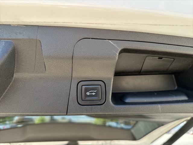 used 2023 GMC Acadia car, priced at $28,995
