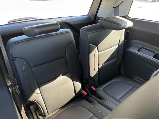 used 2023 GMC Acadia car, priced at $28,995