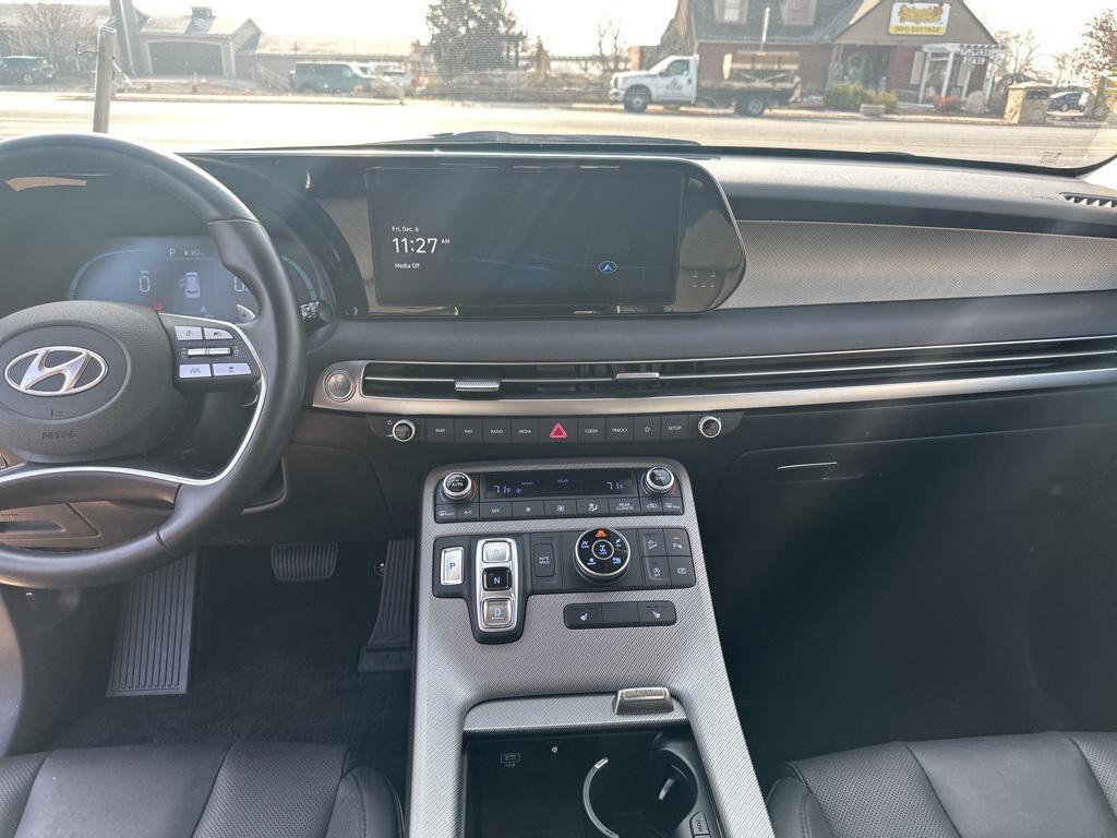 used 2024 Hyundai Palisade car, priced at $34,995