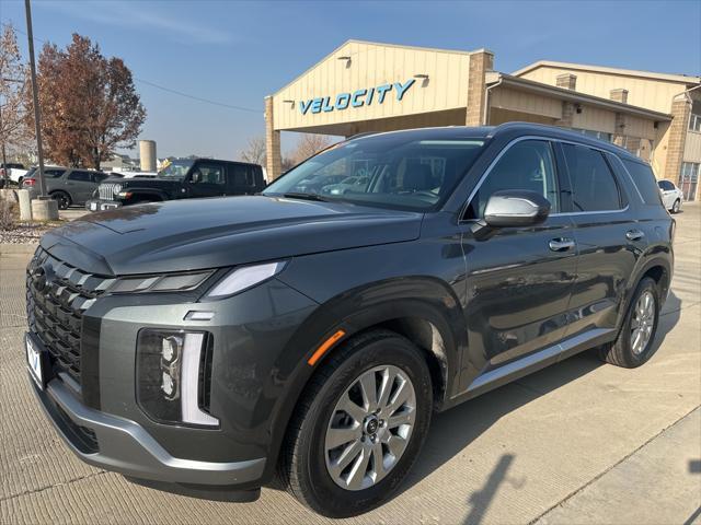 used 2024 Hyundai Palisade car, priced at $35,995