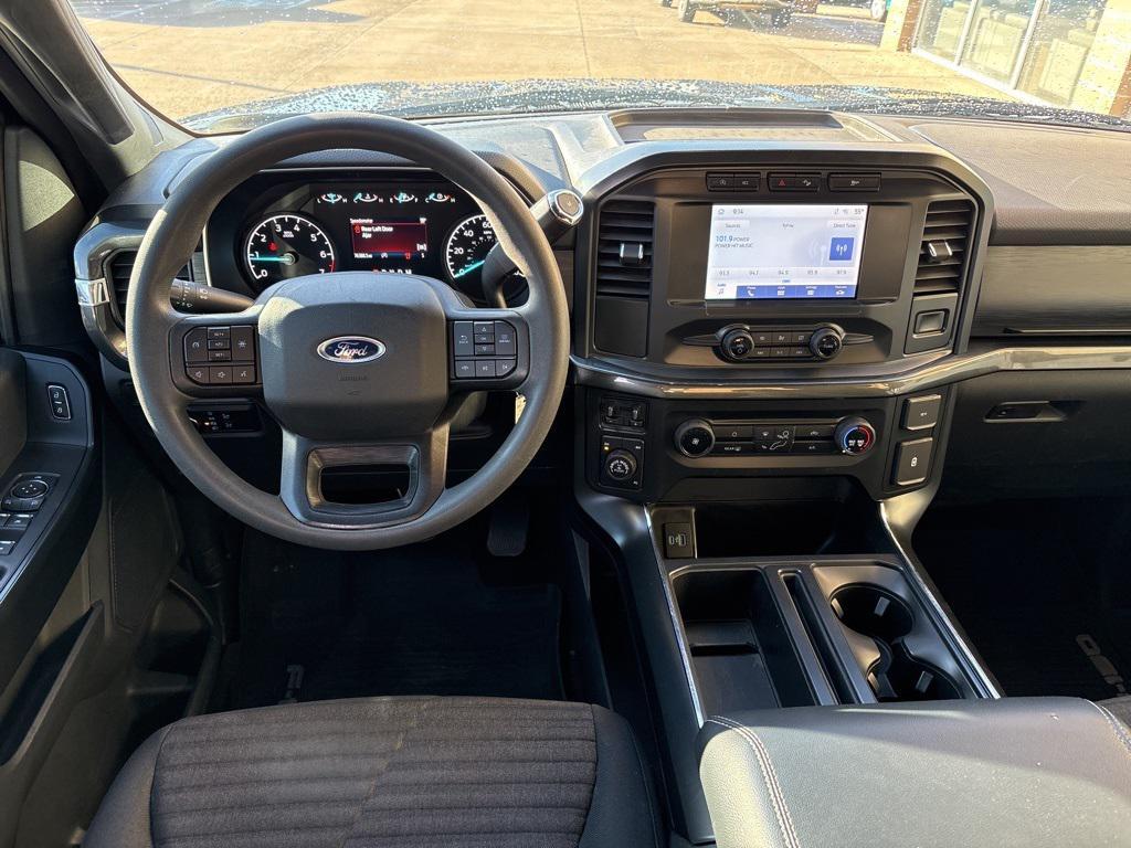 used 2021 Ford F-150 car, priced at $31,995