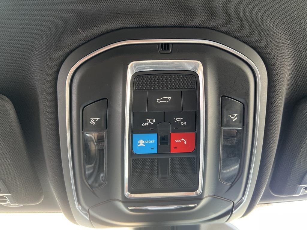 used 2023 Jeep Grand Cherokee L car, priced at $26,995