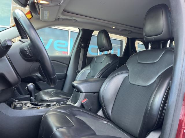 used 2019 Jeep Cherokee car, priced at $15,995