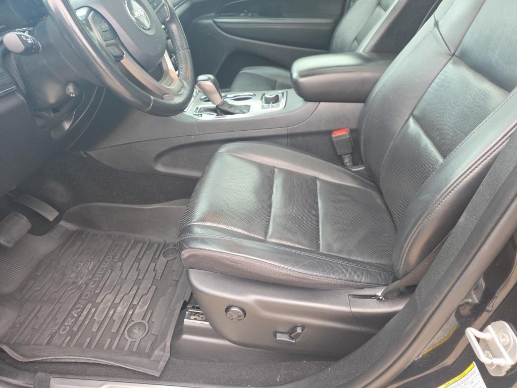 used 2020 Jeep Grand Cherokee car, priced at $23,995