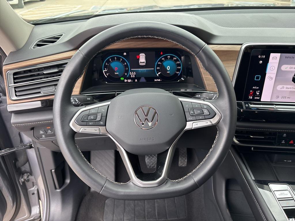 used 2024 Volkswagen Atlas car, priced at $30,995