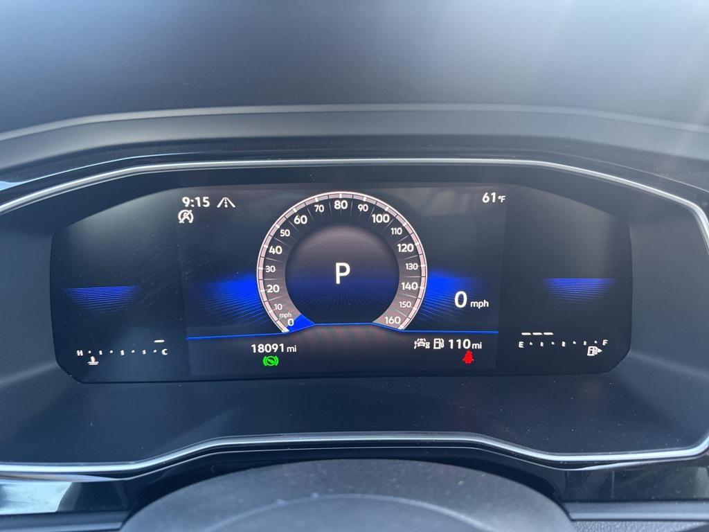 used 2024 Volkswagen Jetta car, priced at $19,995