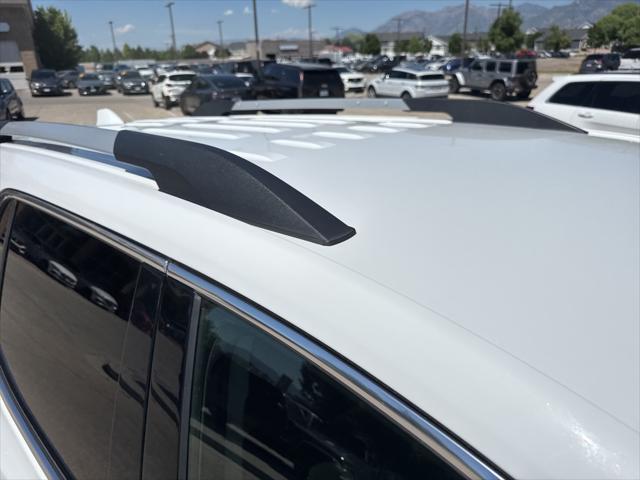 used 2023 GMC Acadia car, priced at $26,995