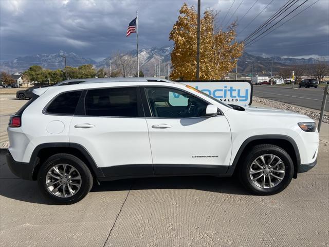 used 2019 Jeep Cherokee car, priced at $17,995