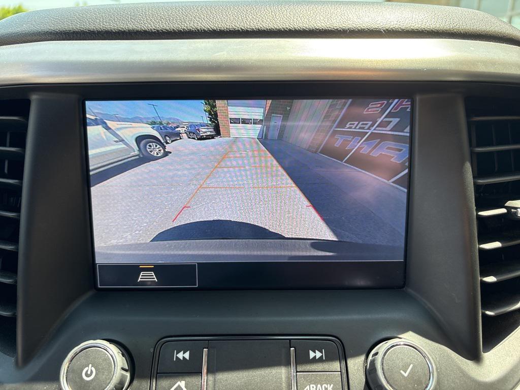 used 2023 GMC Acadia car, priced at $25,995
