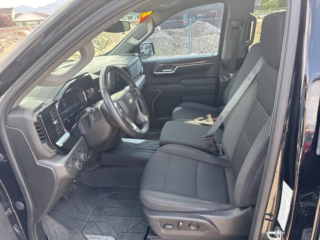 used 2023 Chevrolet Silverado 1500 car, priced at $35,995
