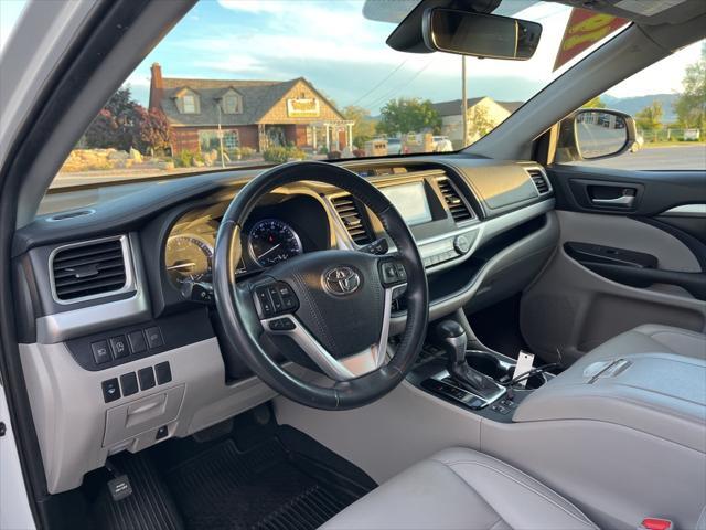 used 2019 Toyota Highlander car, priced at $29,995