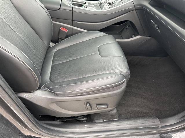 used 2023 Hyundai Santa Fe car, priced at $22,995