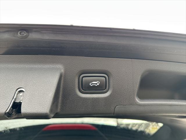 used 2023 Hyundai Santa Fe car, priced at $22,995