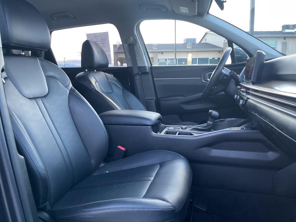used 2024 Kia Sorento car, priced at $29,995