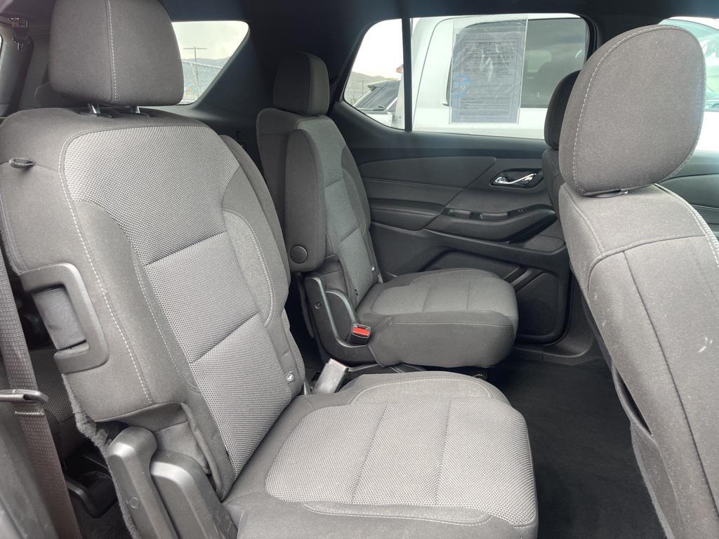 used 2023 Chevrolet Traverse car, priced at $26,995