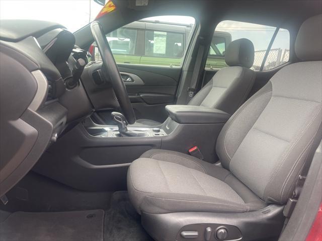 used 2023 Chevrolet Traverse car, priced at $27,995