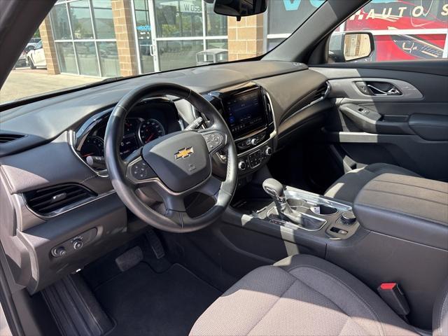 used 2023 Chevrolet Traverse car, priced at $27,995