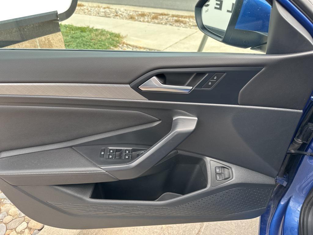 used 2024 Volkswagen Jetta car, priced at $19,995