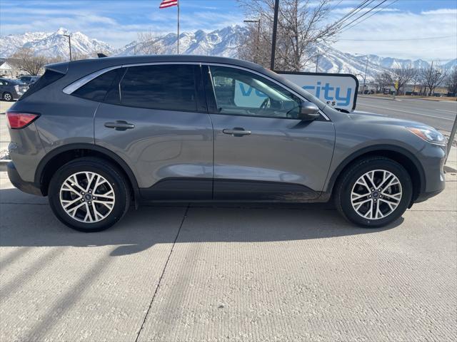 used 2022 Ford Escape car, priced at $19,995