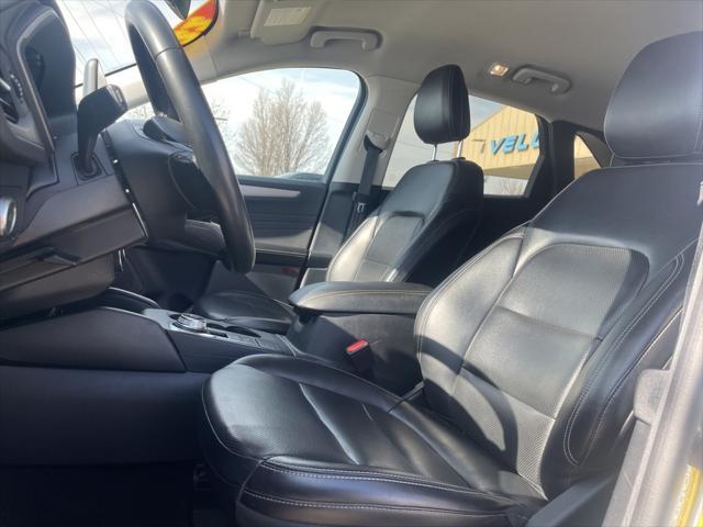 used 2022 Ford Escape car, priced at $19,995